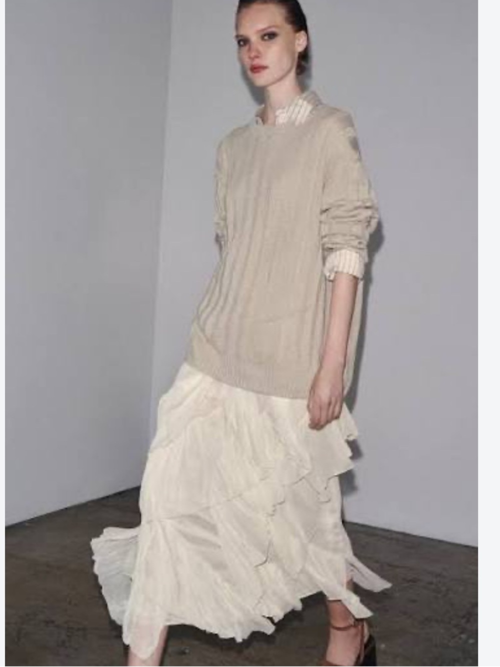 Zara Ivory Ruffle Tiered Maxi Skirt NWT Size Medium 8634/375/251 - Picture 2 of 8